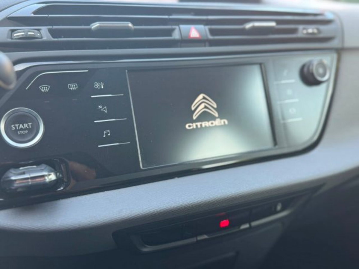 Citroen C4 SpaceTourer Space  PureTech 130 S&S Feel (11)