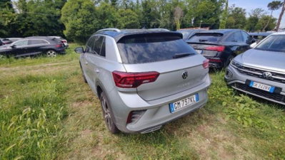 Volkswagen T-Roc 1.5 tsi R-Line dsg (2)