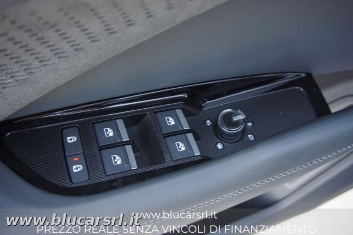 Audi Q3 Sportback 35 TDI quattro S tronic S line edition (17)