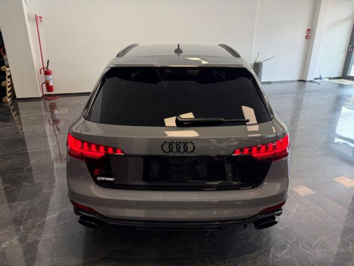 Audi RS 4 Avant 4 (7)