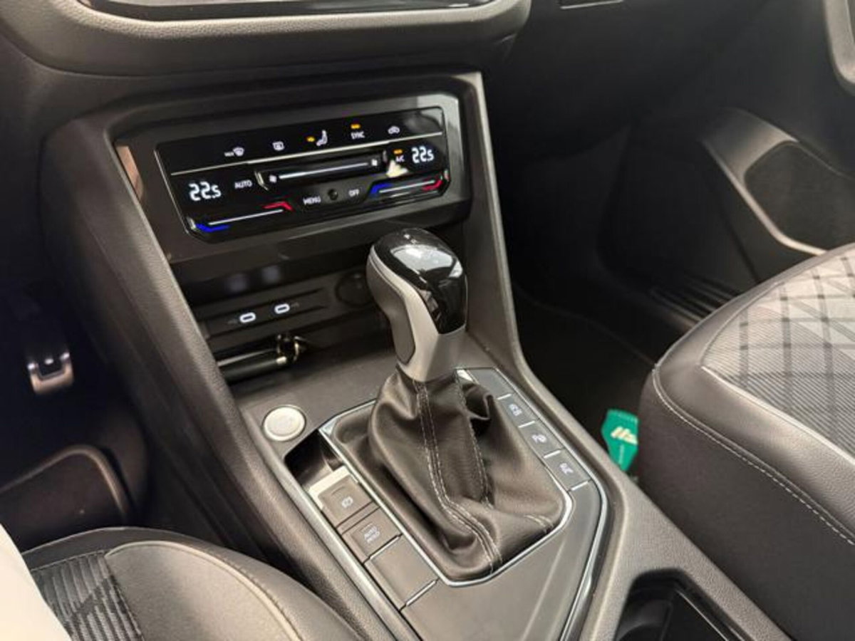 Volkswagen Tiguan Allspace 1.5 tsi R-Line 7p.ti dsg (11)
