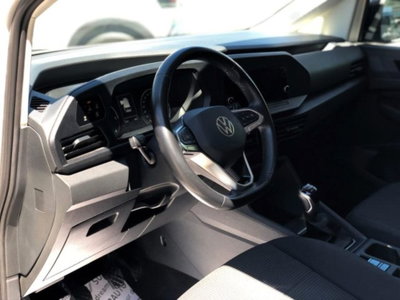 Volkswagen Caddy 2.0 TDI 102 CV (14)