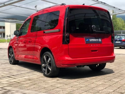 Volkswagen Caddy 2.0 TDI 102 CV (10)
