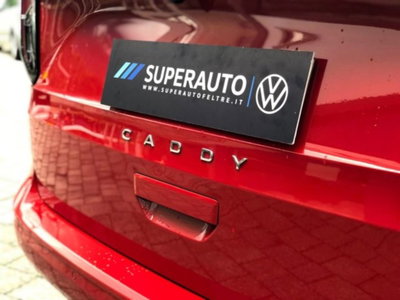 Volkswagen Caddy 2.0 TDI 102 CV (12)