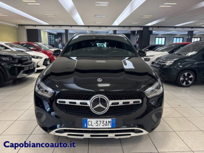 Mercedes-Benz GLA SUV 200 Automatic 4Matic Premium (2)