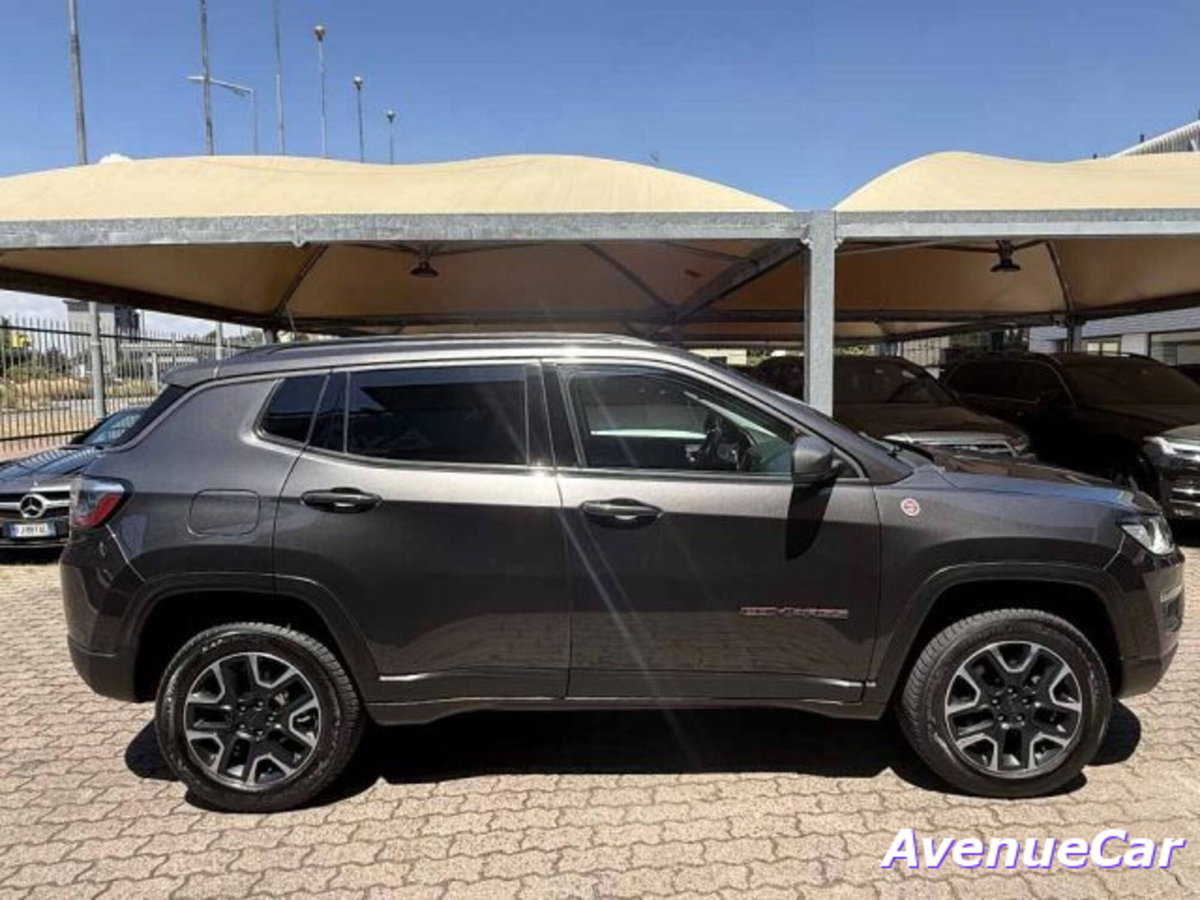 Jeep Compass 2.0 Multijet II 170 aut. 4WD Trailhawk (4)