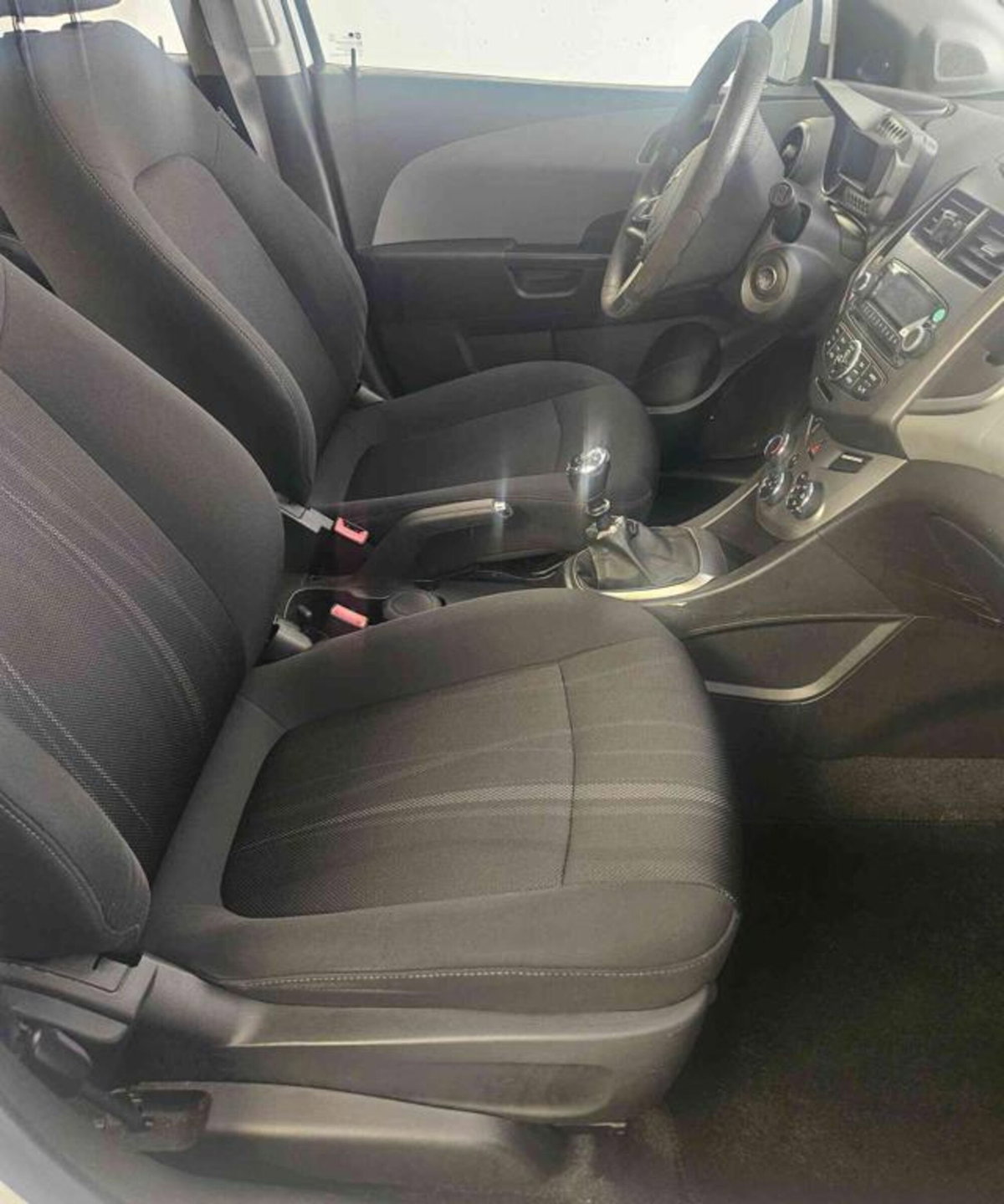 Chevrolet Aveo 1.2 86CV 5 porte LTZ (14)