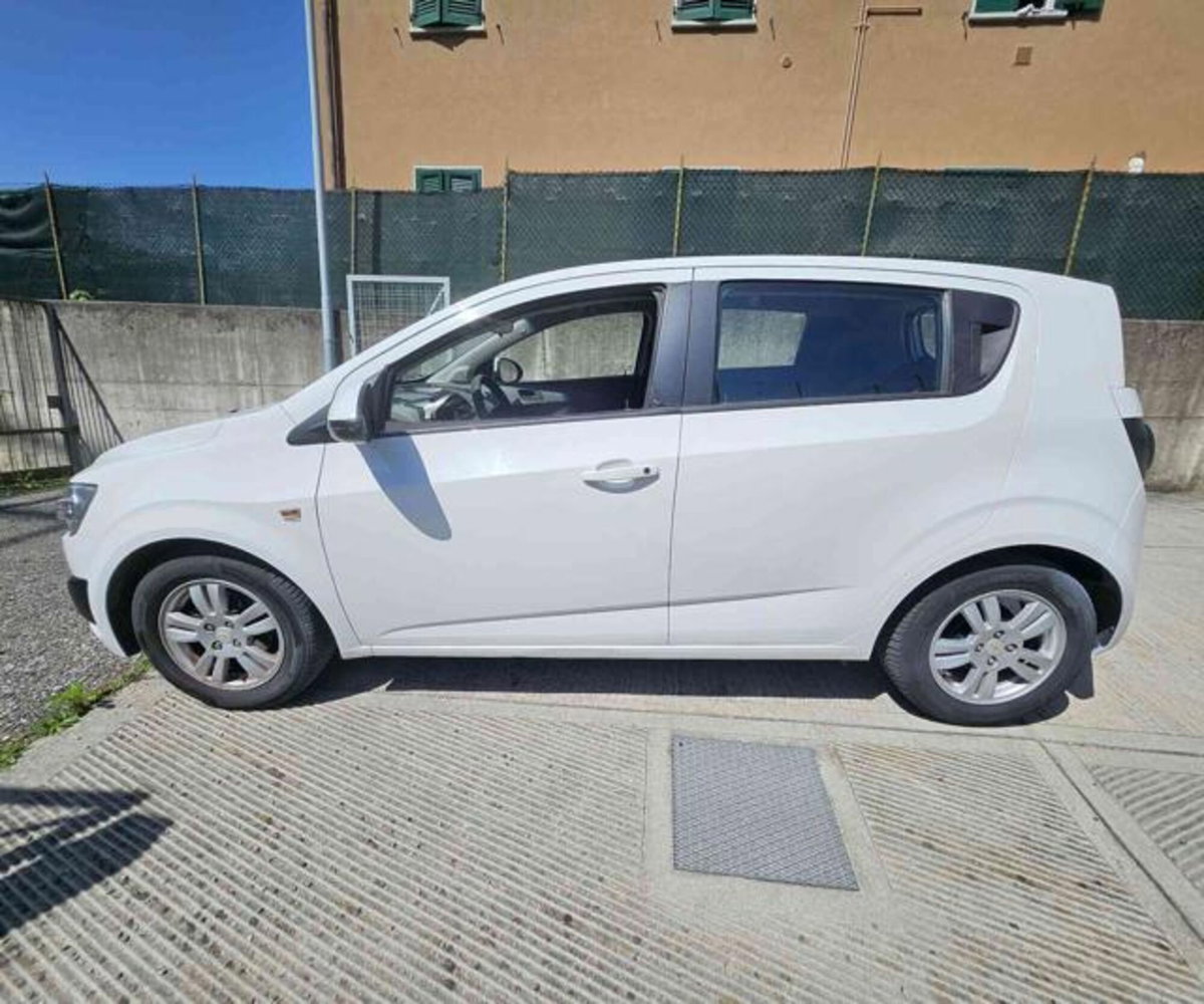 Chevrolet Aveo 1.2 86CV 5 porte LTZ (4)
