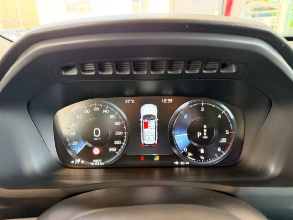 Volvo XC90 B5 (d) AWD automatico 7 posti Core (20)