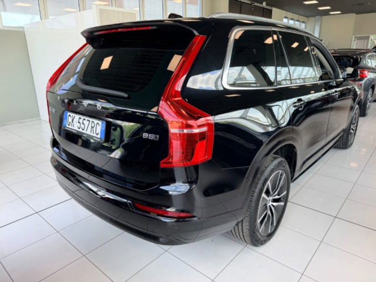 Volvo XC90 B5 (d) AWD automatico 7 posti Core (4)