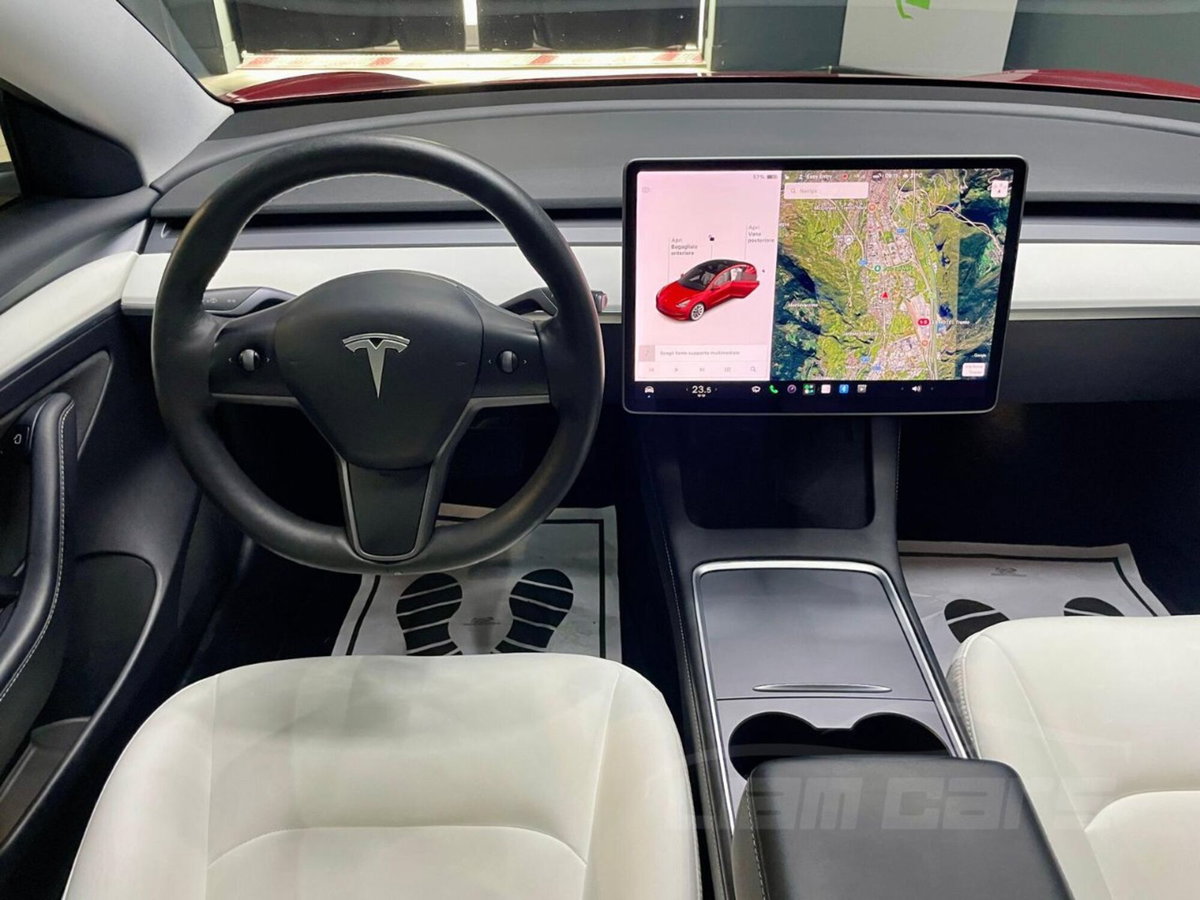 Tesla Model S Model S 100kWh Long Range Dual Motor AWD (19)
