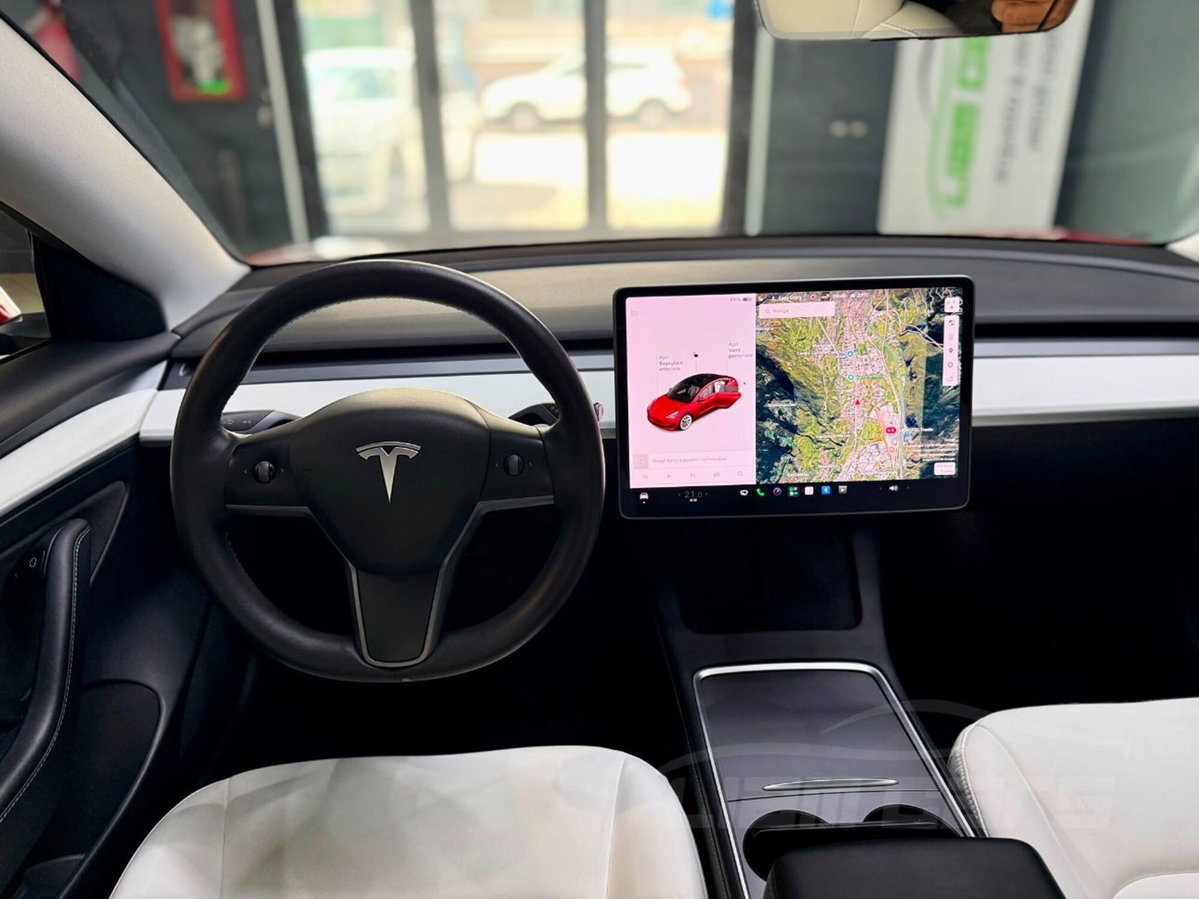 Tesla Model S Model S 100kWh Long Range Dual Motor AWD (20)