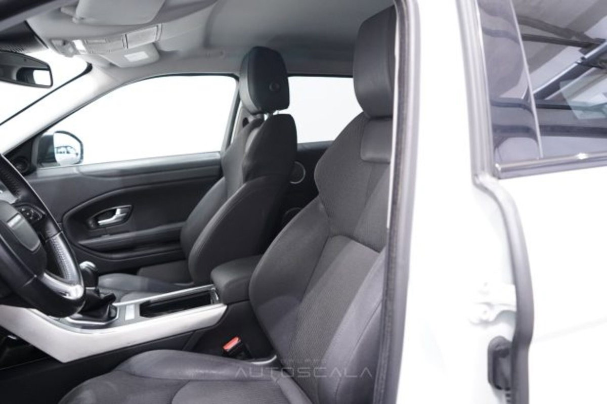 Land Rover Range Rover Evoque 2.0 eD4 5p. Pure (11)