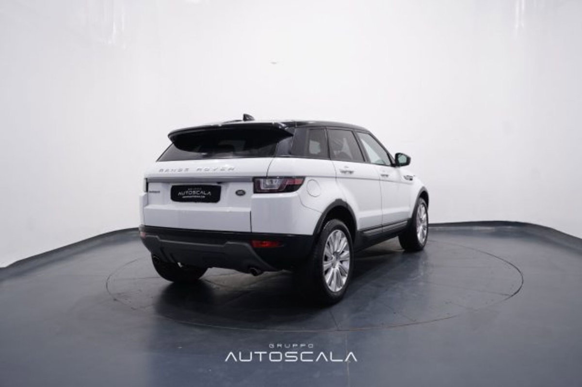 Land Rover Range Rover Evoque 2.0 eD4 5p. Pure (6)
