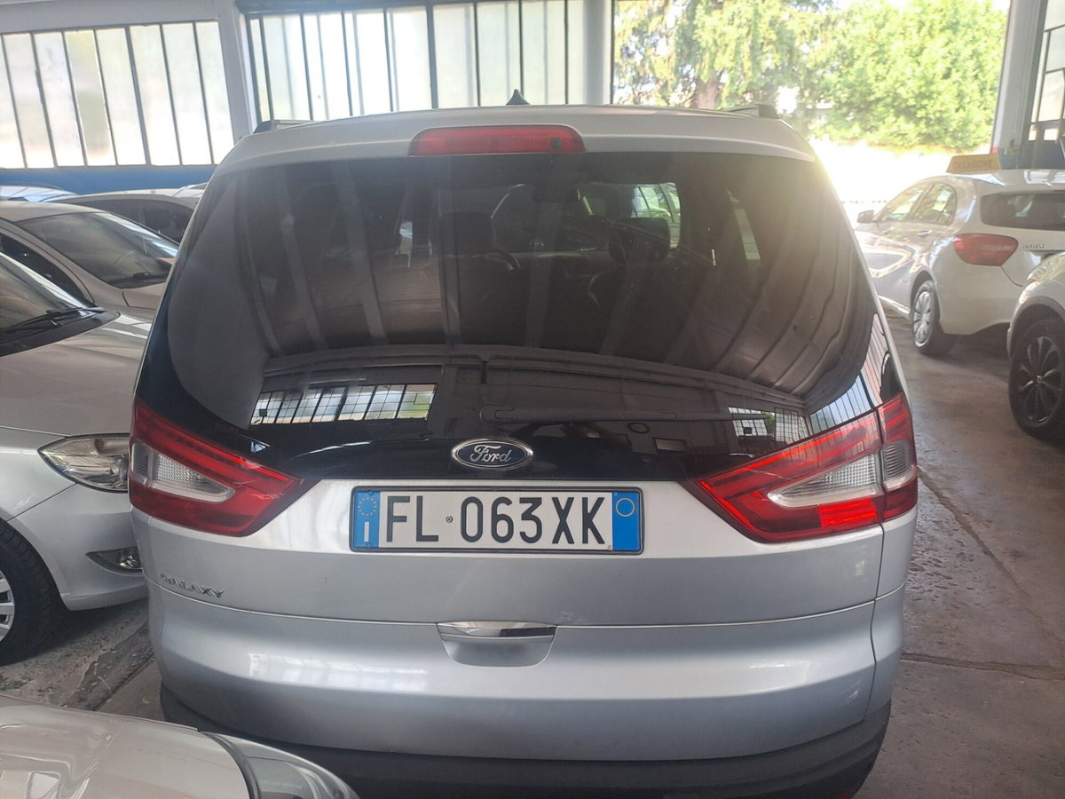 Ford Galaxy 2.0 TDCi 163 CV DPF Titanium (2)