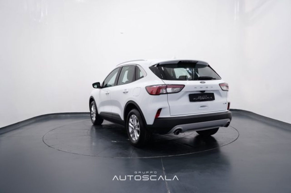 Ford Kuga 2.0 EcoBlue Hybrid 150 CV 2WD Titanium (4)