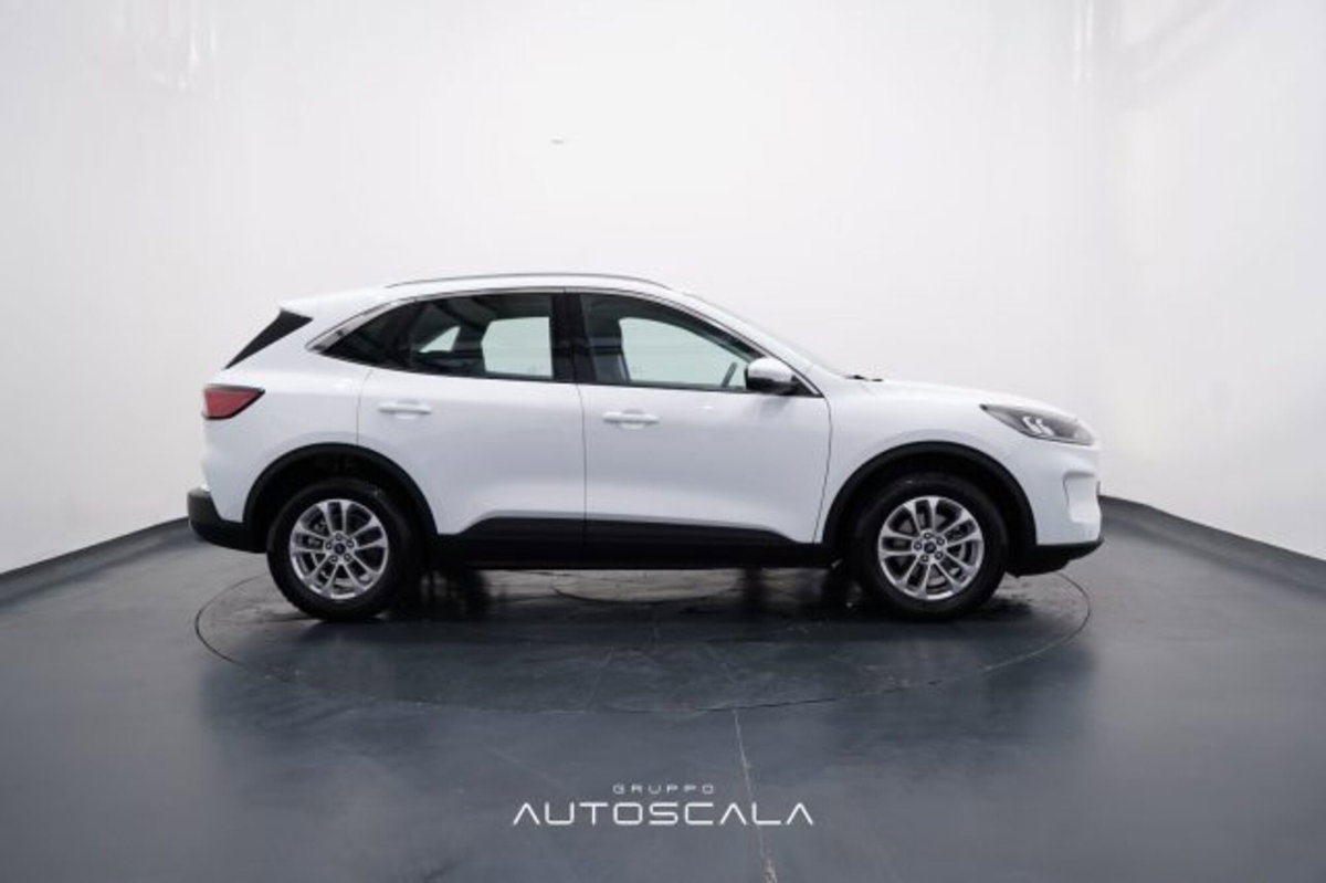 Ford Kuga 2.0 EcoBlue Hybrid 150 CV 2WD Titanium (7)