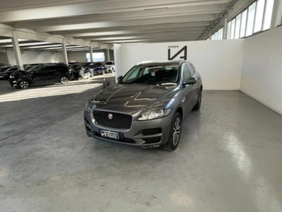 Jaguar F-Pace 2.0 D 180 CV AWD aut. Prestige (3)
