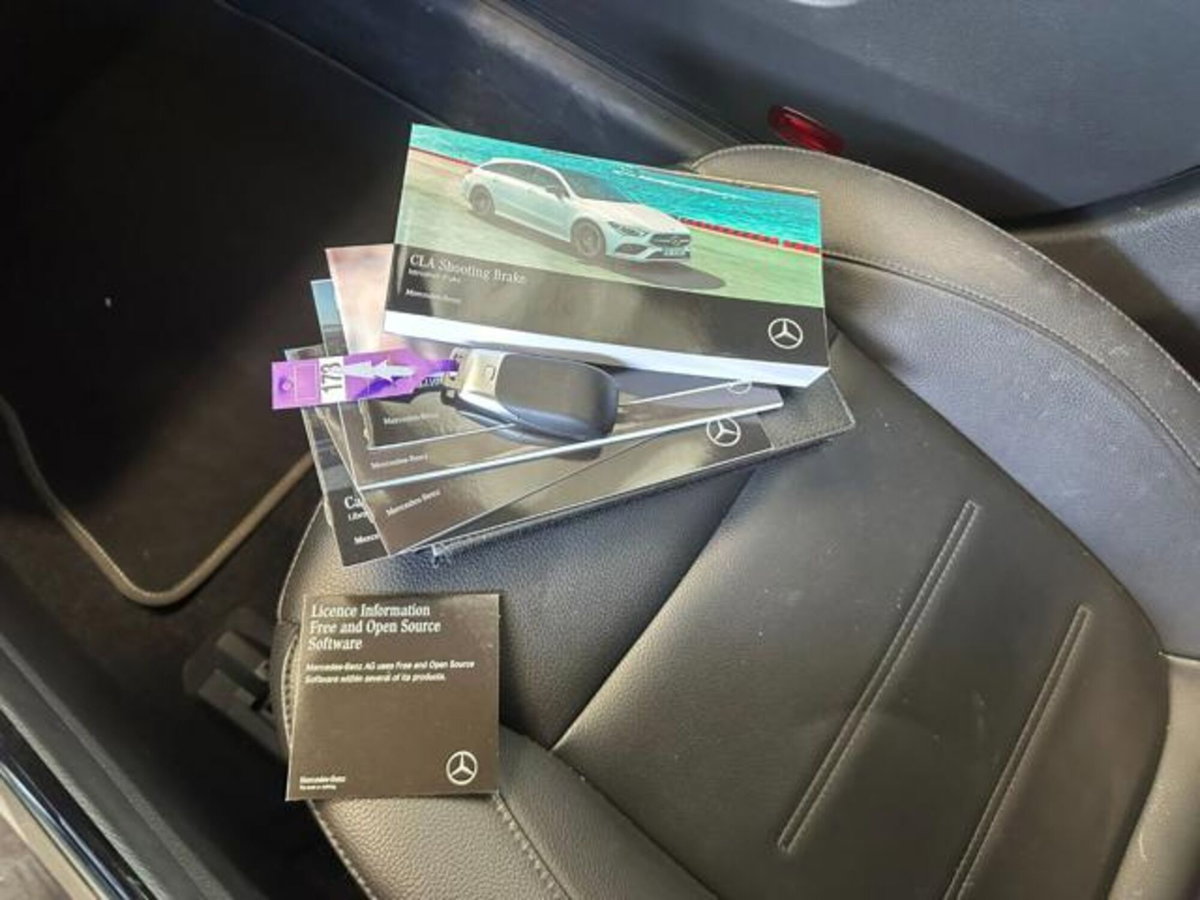Mercedes-Benz CLA Shooting Brake 250 e Plug-in hybrid Shooting Brake Sport (18)