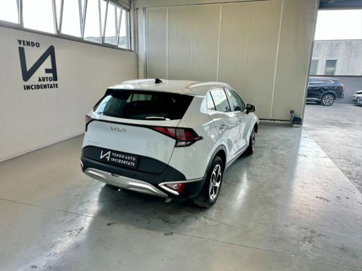 Kia Sportage 1.6 CRDi MHEV Business (7)