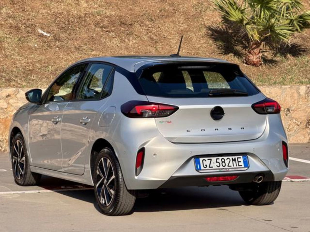 Opel Corsa 1.2 100 CV GS Line (6)