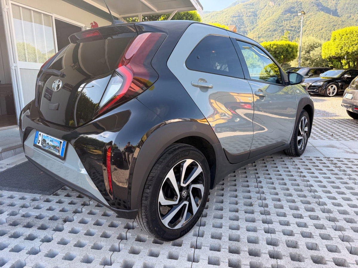 Toyota Aygo X 1.0 VVT-i 72 CV 5p. Undercover S-CVT (6)