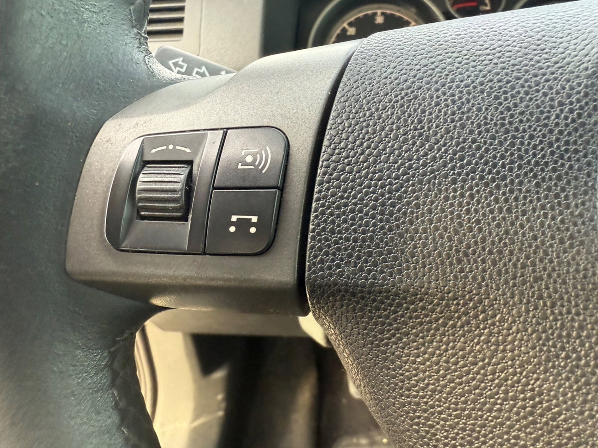Opel Zafira 1.9 CDTI 120CV Cosmo (12)