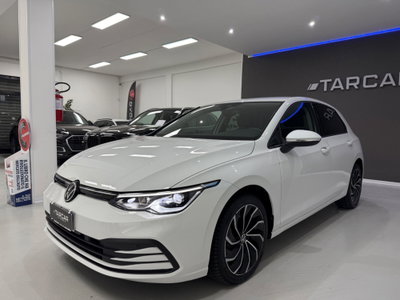Volkswagen Golf 1.0 eTSI EVO DSG Life (2)