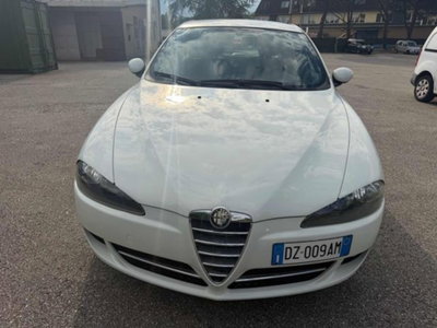 Alfa Romeo 147 1.9 JTD (120) 5 porte Progression (19)