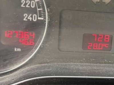 Alfa Romeo 147 1.9 JTD (120) 5 porte Progression (3)
