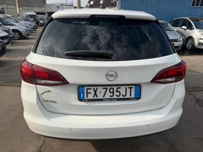 Opel Astra Station Wagon 1.6 CDTi 136CV Start&Stop Sports Innovation (14)
