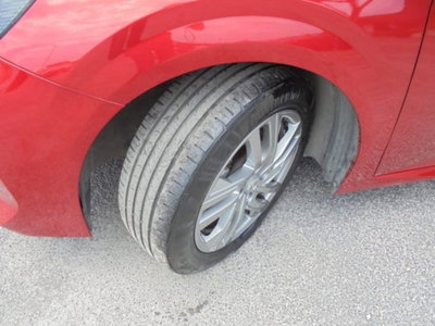Peugeot 208 1.2 puretech Active s&s 75cv (9)
