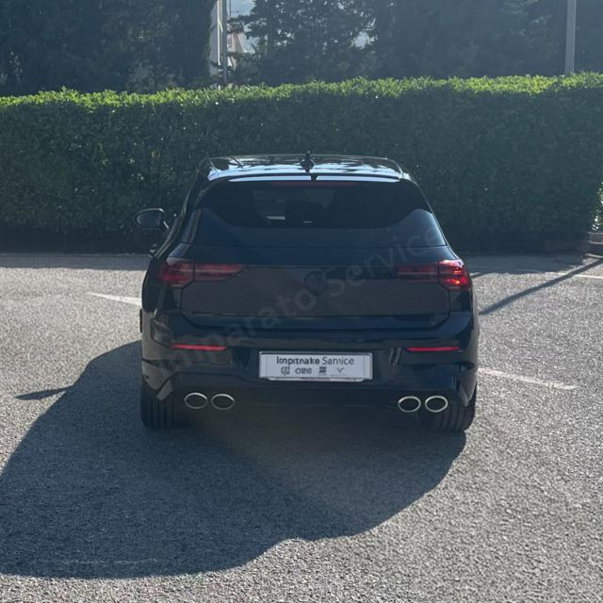 Volkswagen Golf 2.0 TSI R DSG 4Motion (4)