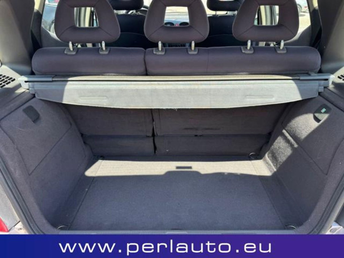 Mercedes-Benz Classe A 140 cat Classic (10)