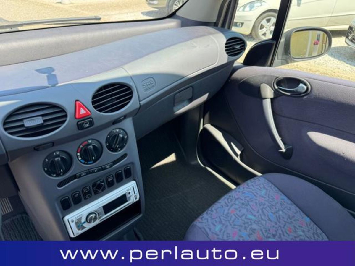 Mercedes-Benz Classe A 140 cat Classic (7)