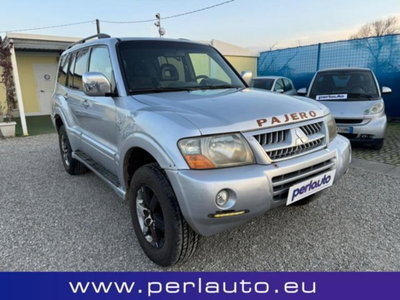 Mitsubishi Pajero 3.2 16V DI-D 5p. aut. Intense (2)