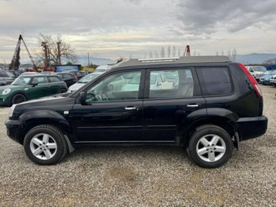 Nissan X-Trail 2.2 dCi Elegance (3)