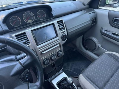 Nissan X-Trail 2.2 dCi Elegance (9)