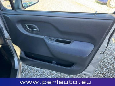 Opel Agila 1.2 16V Club (12)