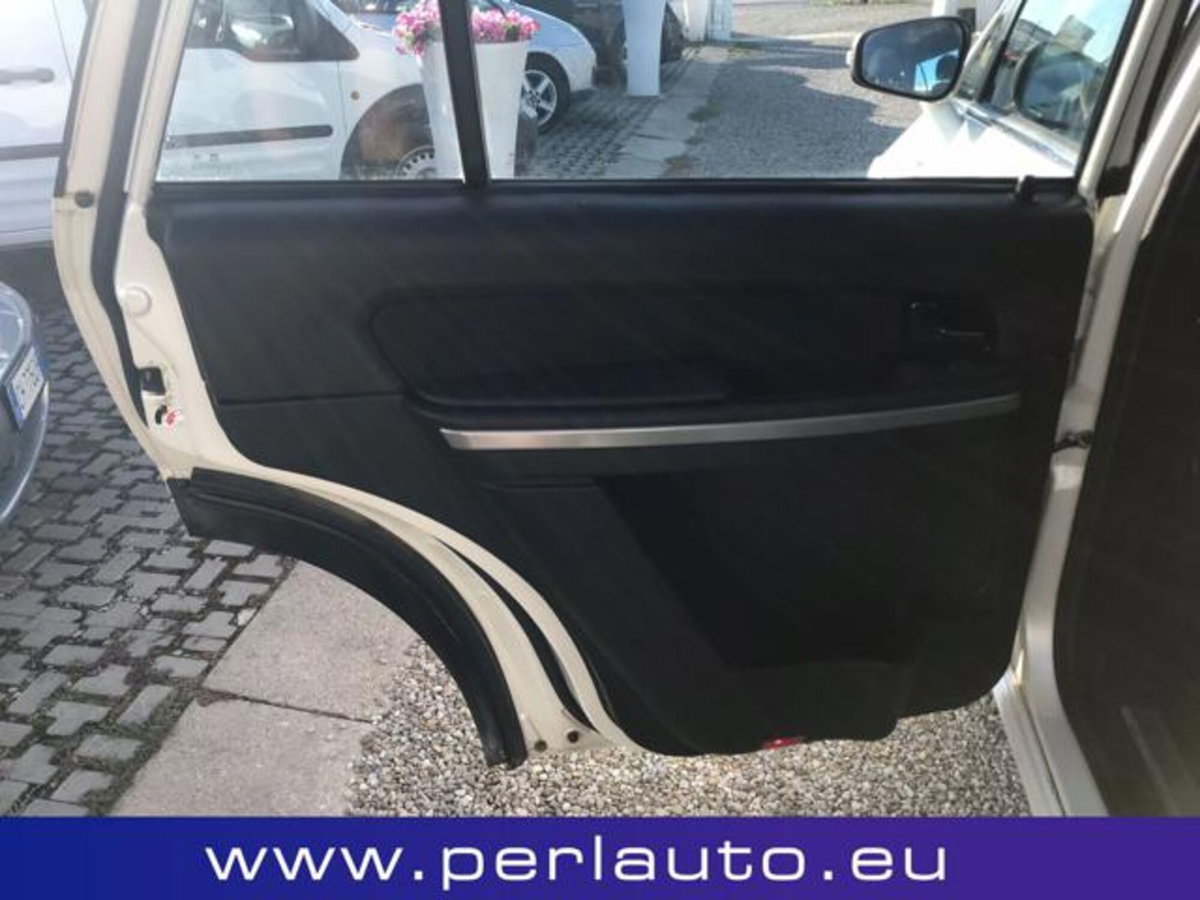 Tata Aria Aria 2.2 16V 4x4 Prestige (7)