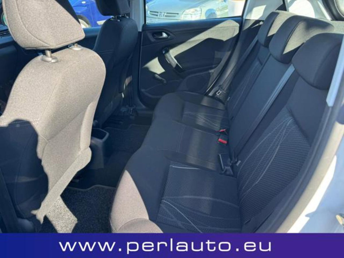 Peugeot 208 HDi 68 CV 5 porte Active (13)