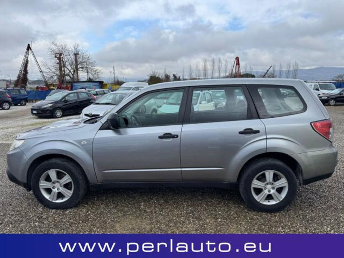 Subaru Forester 2.0D XS VQ (3)