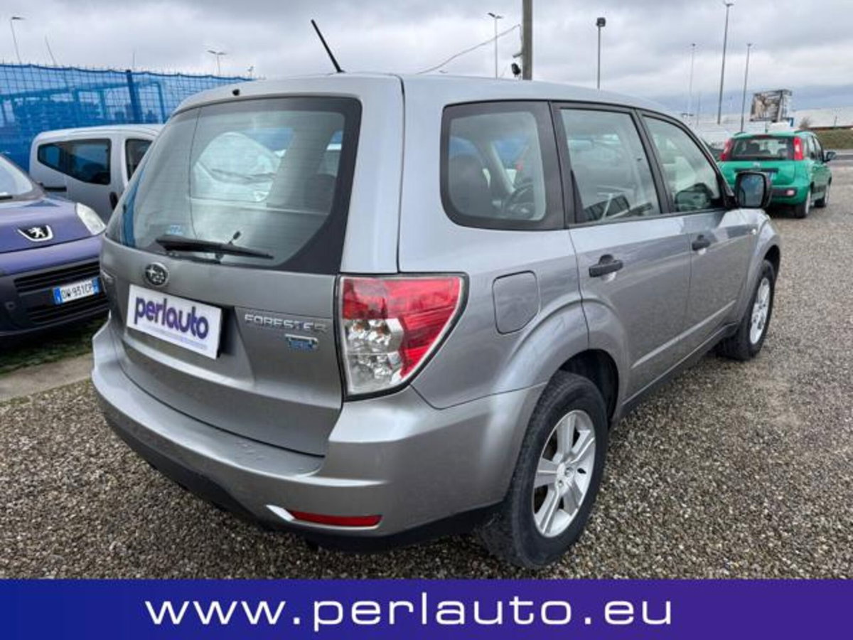 Subaru Forester 2.0D XS VQ (5)