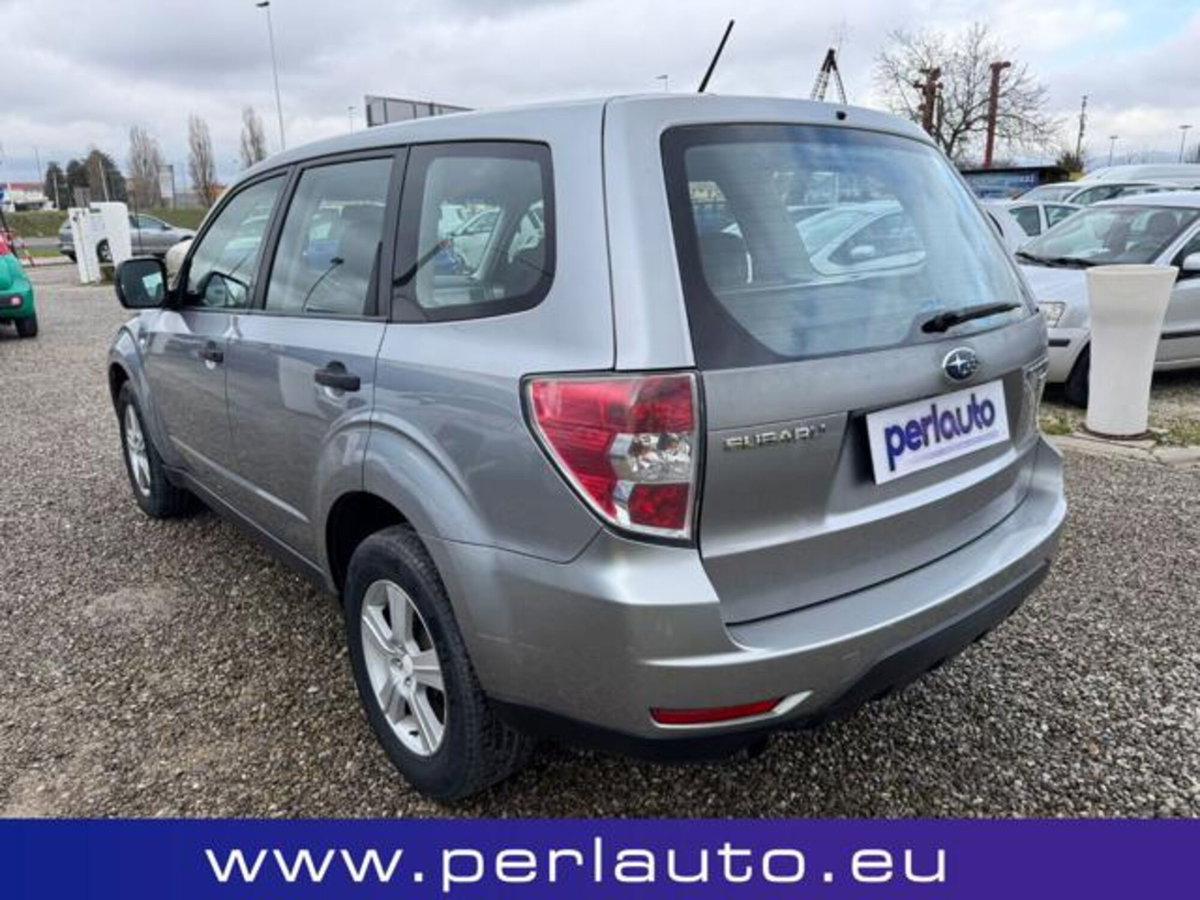 Subaru Forester 2.0D XS VQ (6)