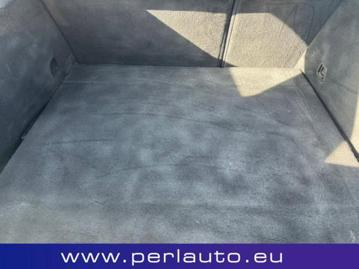 Volvo V50 1.6 D cat Kinetic (13)