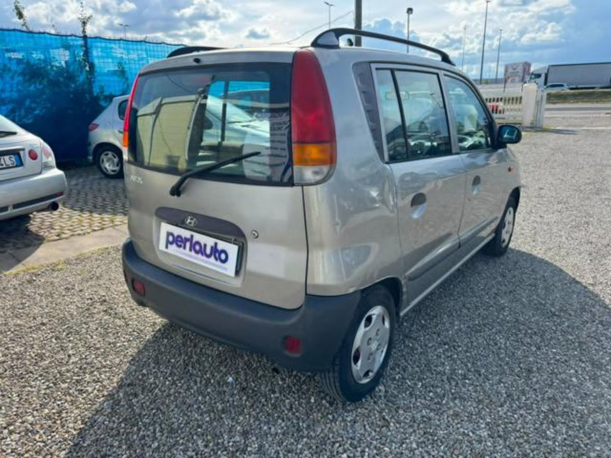 Hyundai Atos 1.0 12V GL (5)