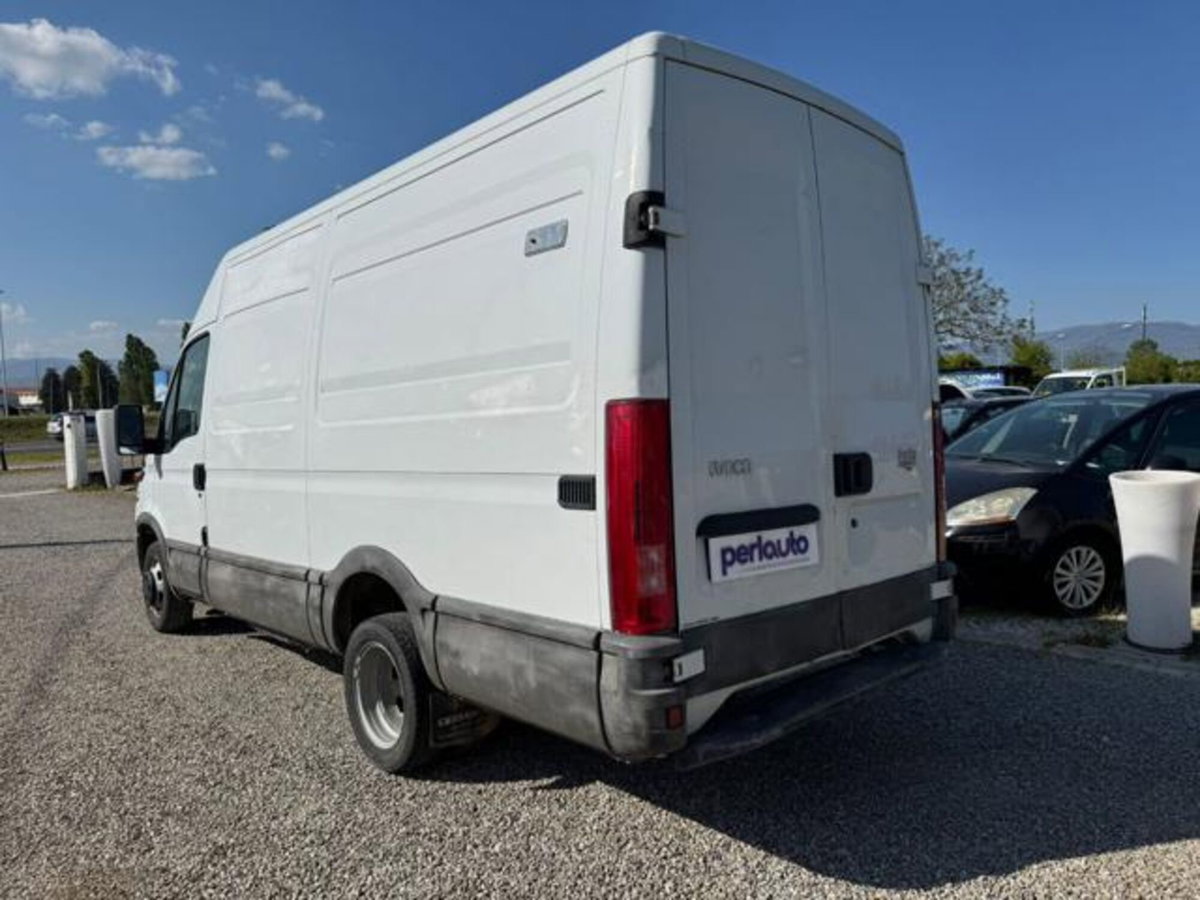Iveco Daily Furgone 35S12VP 2.3 Hpi TDI PM-TA Furgone (4)