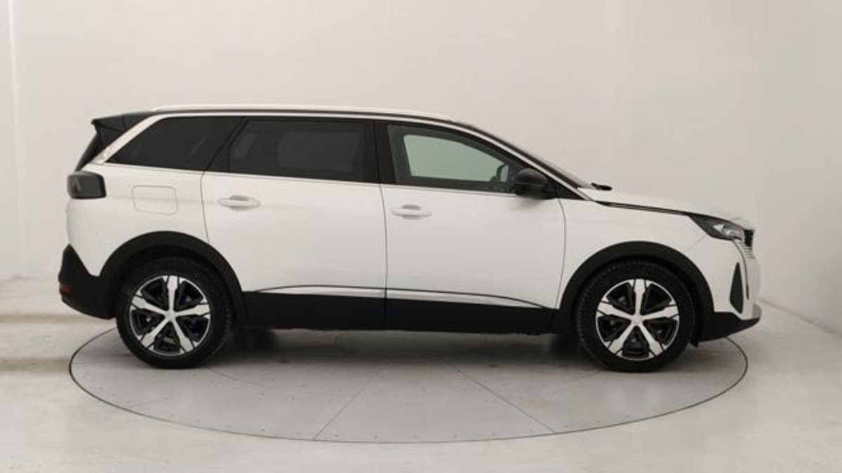Peugeot 5008 BlueHDi 180 S&S EAT8 GT Pack (6)