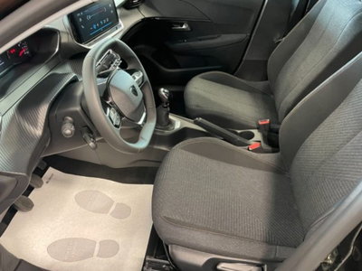 Peugeot 208 1.2 turbo Style 100cv (8)