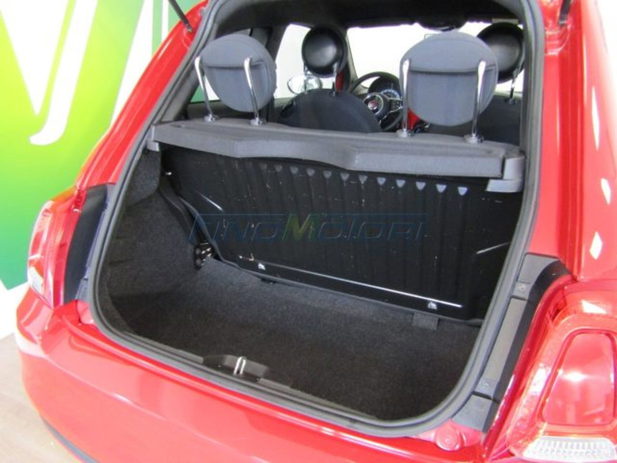 Fiat 500 1.0 Hybrid Red (16)